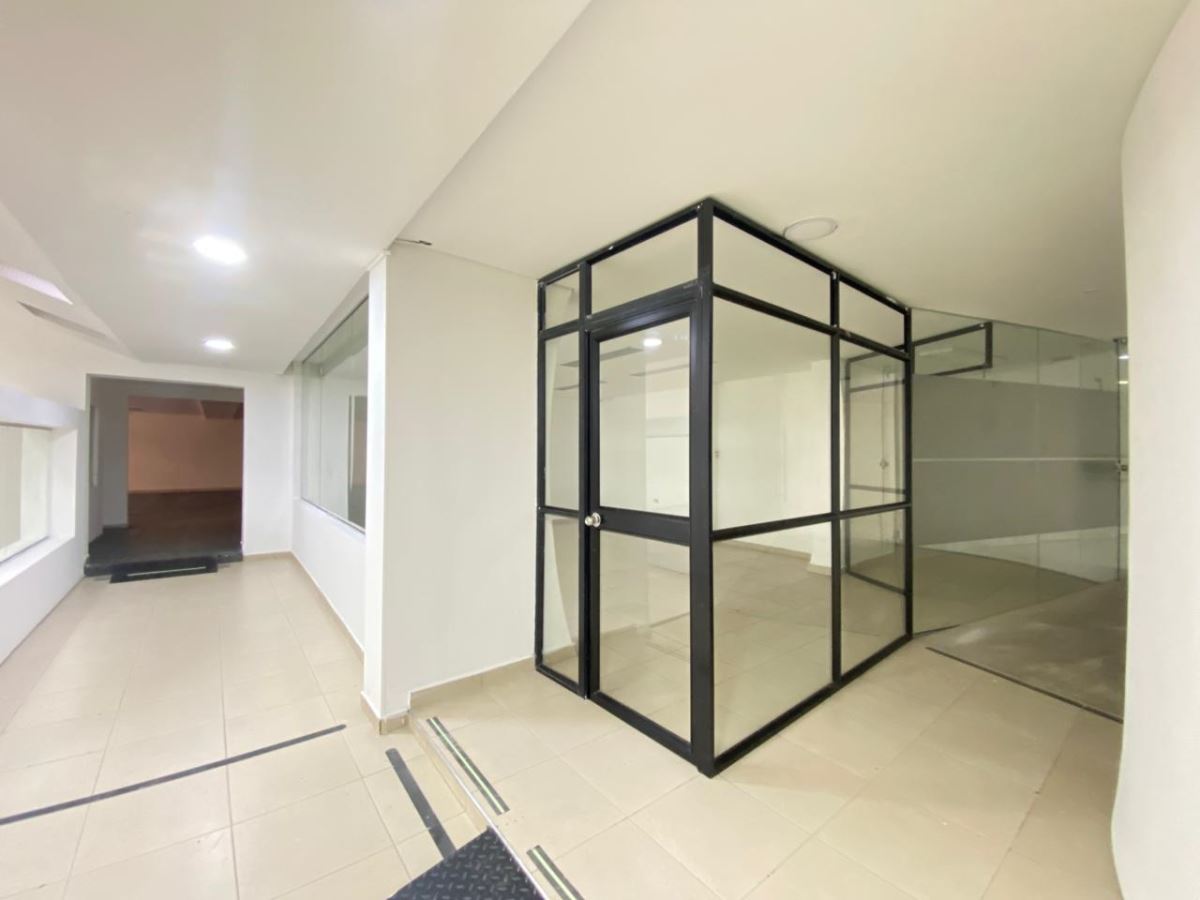 Casa en Venta - Bogota, LAGO GAITÁN 4969