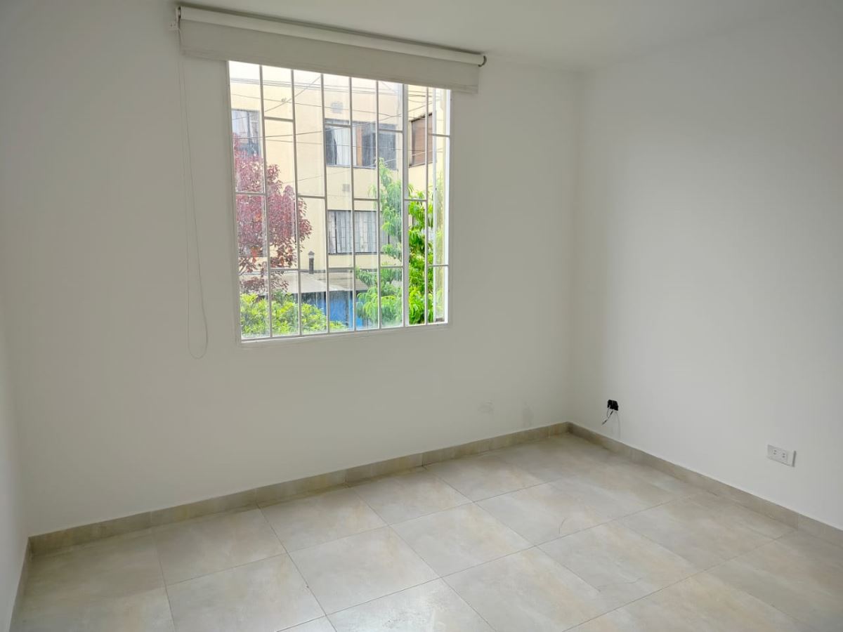 Casa en Venta - Bogota, SAN ANTONIO NORTE 4003