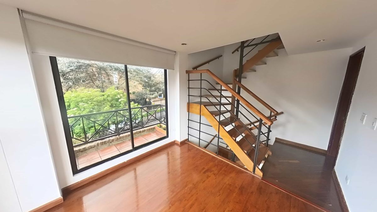 Casa en Venta - Bogota, GRATAMIRA 4075