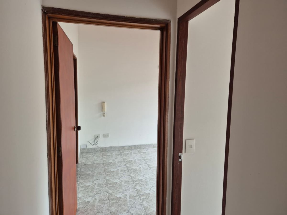 Casa en Arriendo - Bogota, CEDRITOS 5154