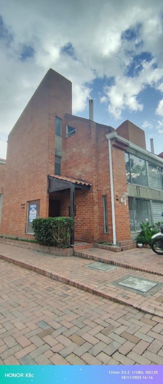 Casa en Venta - Bogota, JOSÉ JOAQUÍN VARGAS 5201