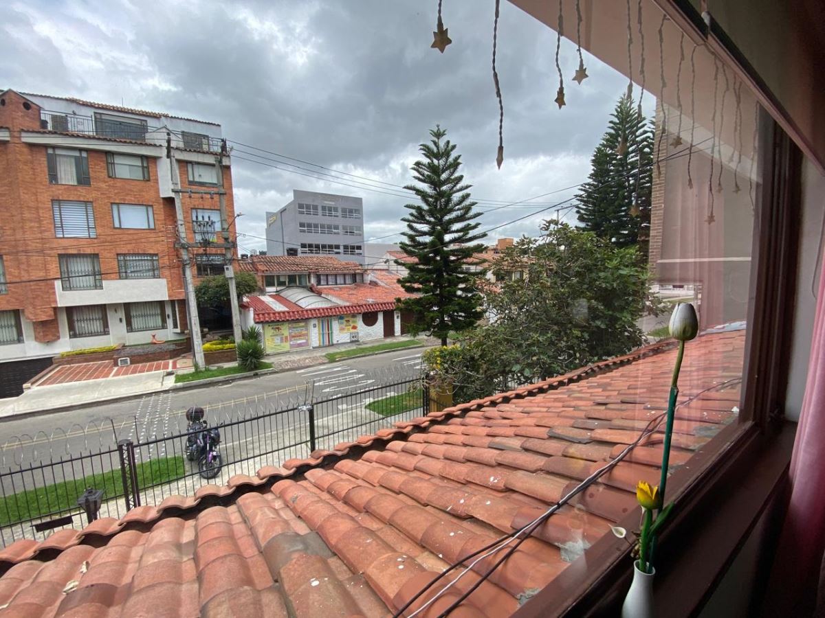Casa en Arriendo - Bogota, CEDRITOS 3059
