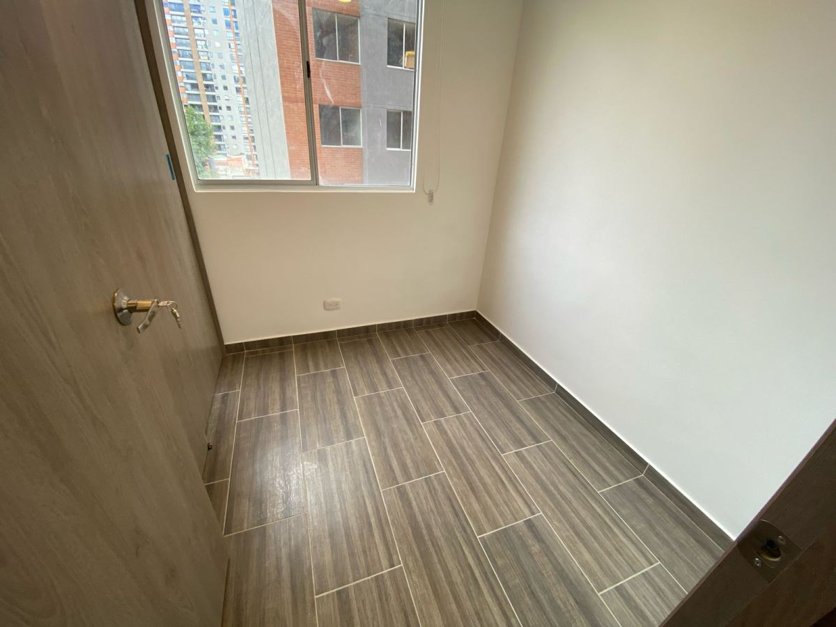 Apartamento en Arriendo - Bogota, BARRANCAS 4174