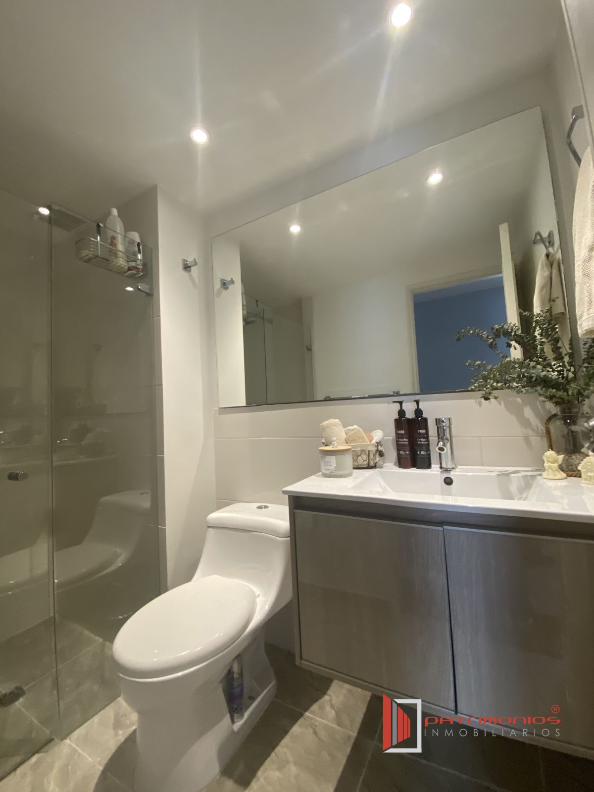 Apartamento en Arriendo en SANTA BÁRBARA CENTRAL, Bogota