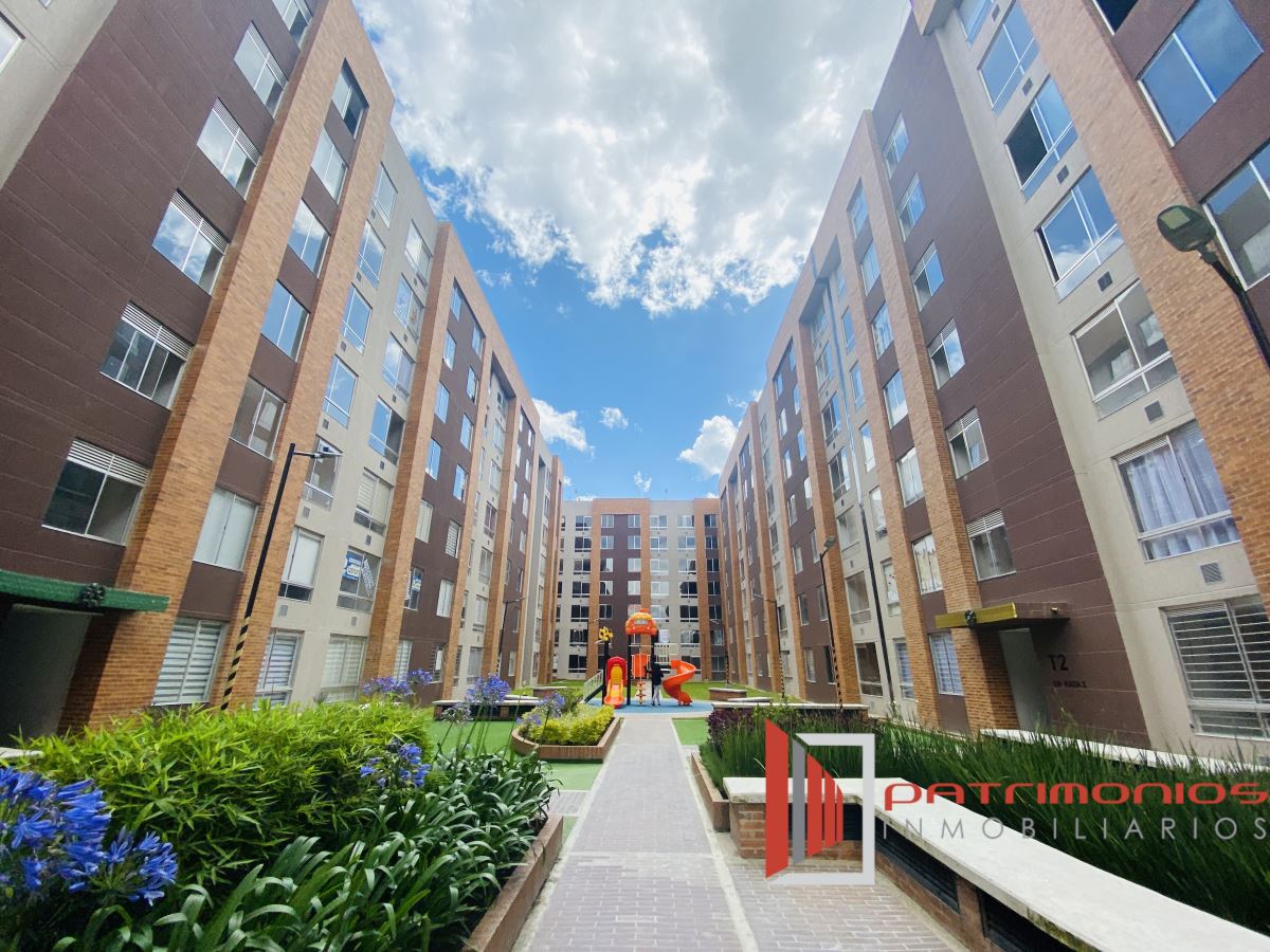 Apartamento en Arriendo en VILLA DEL PRADO, Bogota