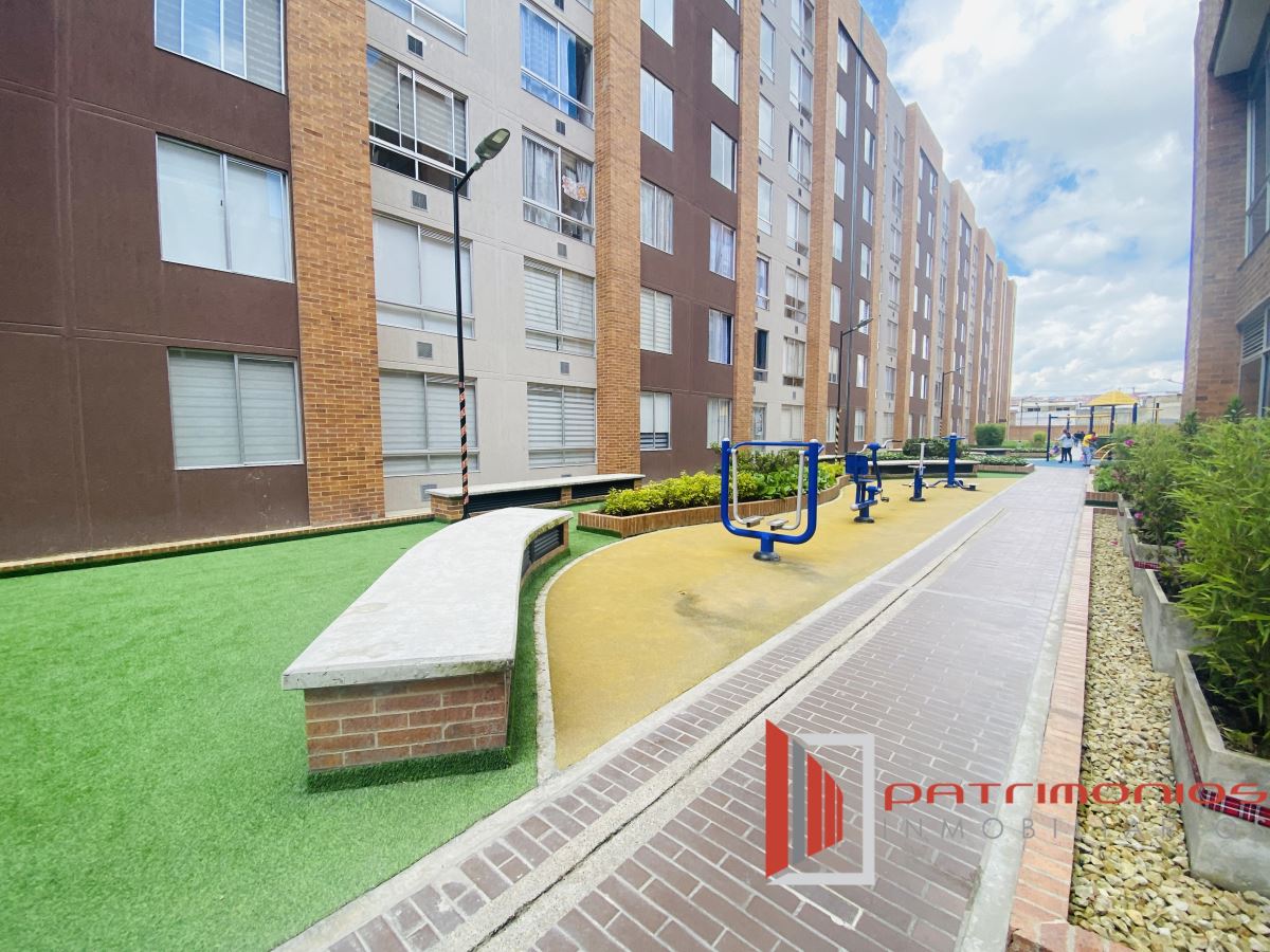 Apartamento en Arriendo en VILLA DEL PRADO, Bogota