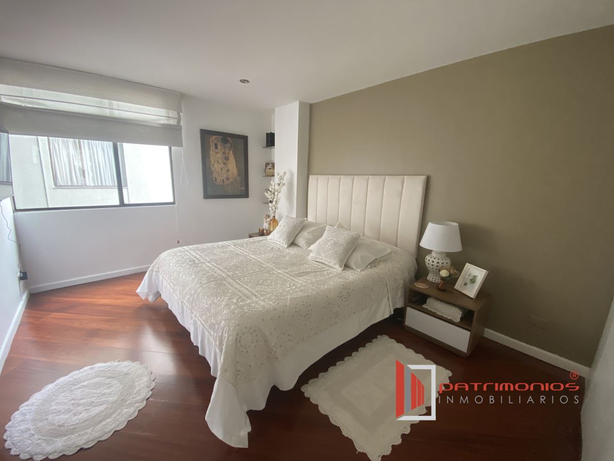 Apartamento en Arriendo en SANTA BÁRBARA CENTRAL, Bogota