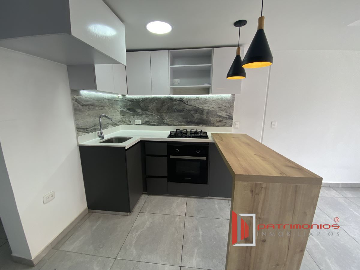 Apartamento en Arriendo en VILLA DEL PRADO, Bogota