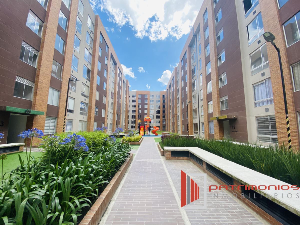 Apartamento en Arriendo en VILLA DEL PRADO, Bogota