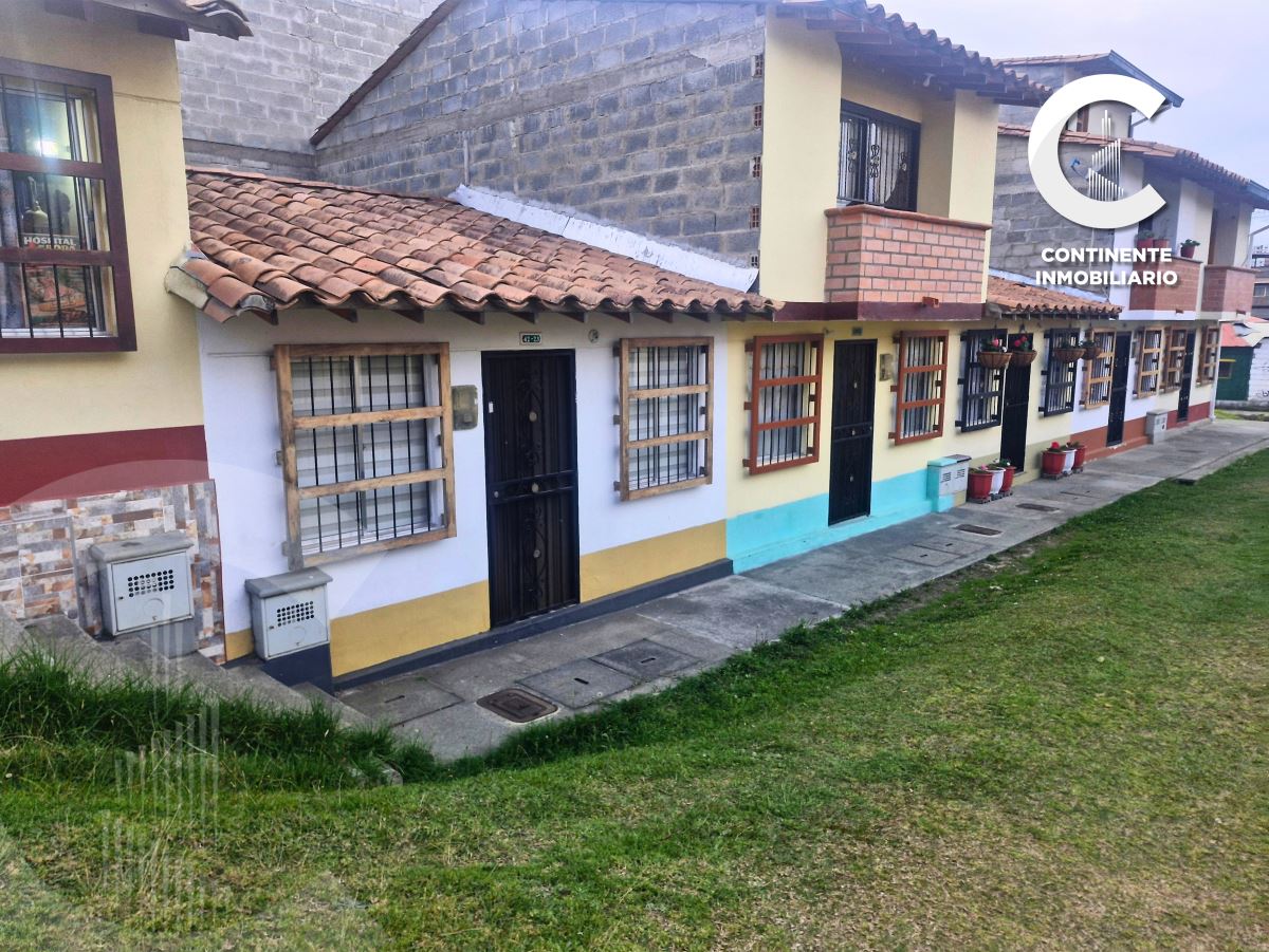 Miniatura {{@index}}