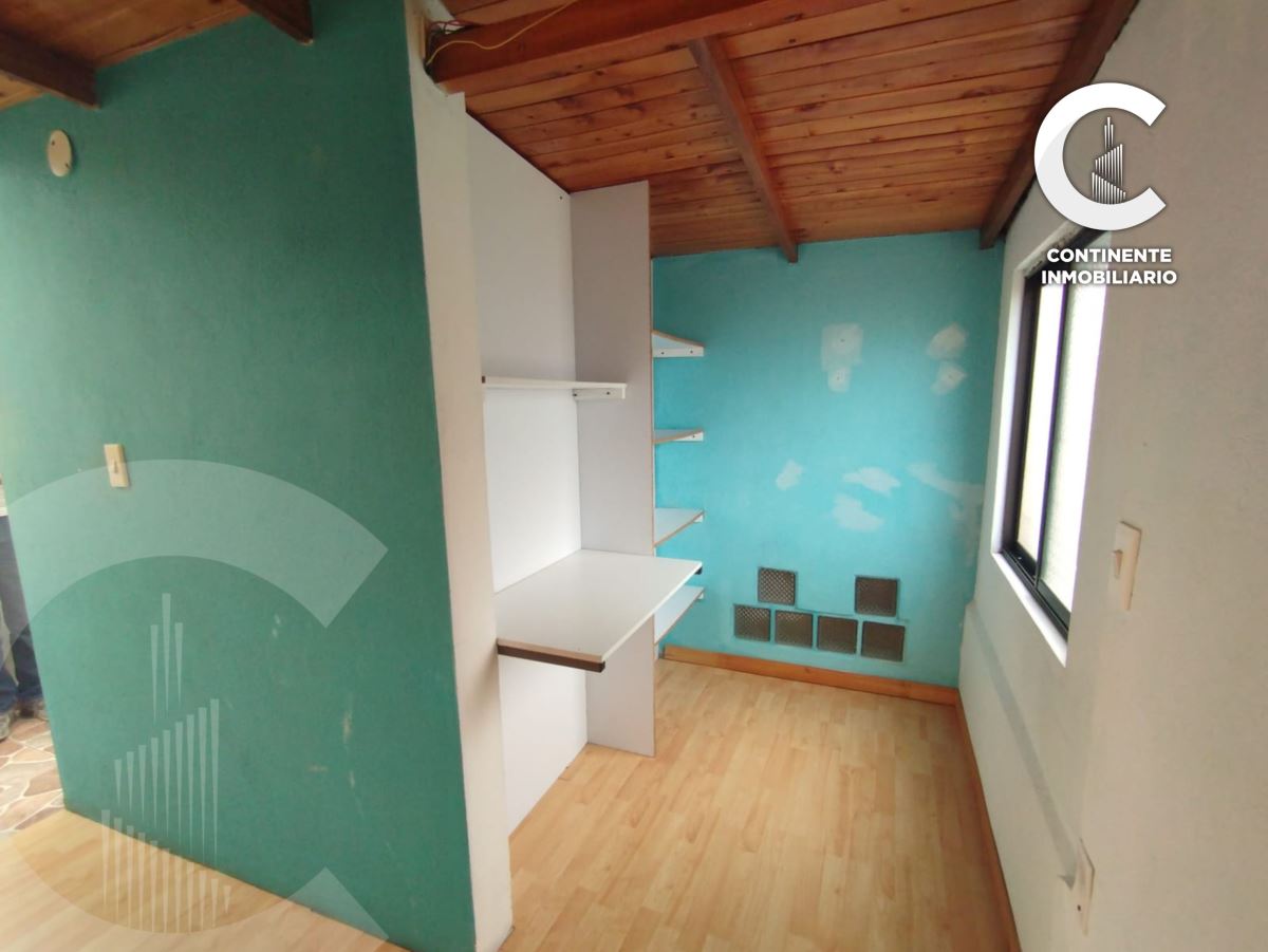 Miniatura {{@index}}