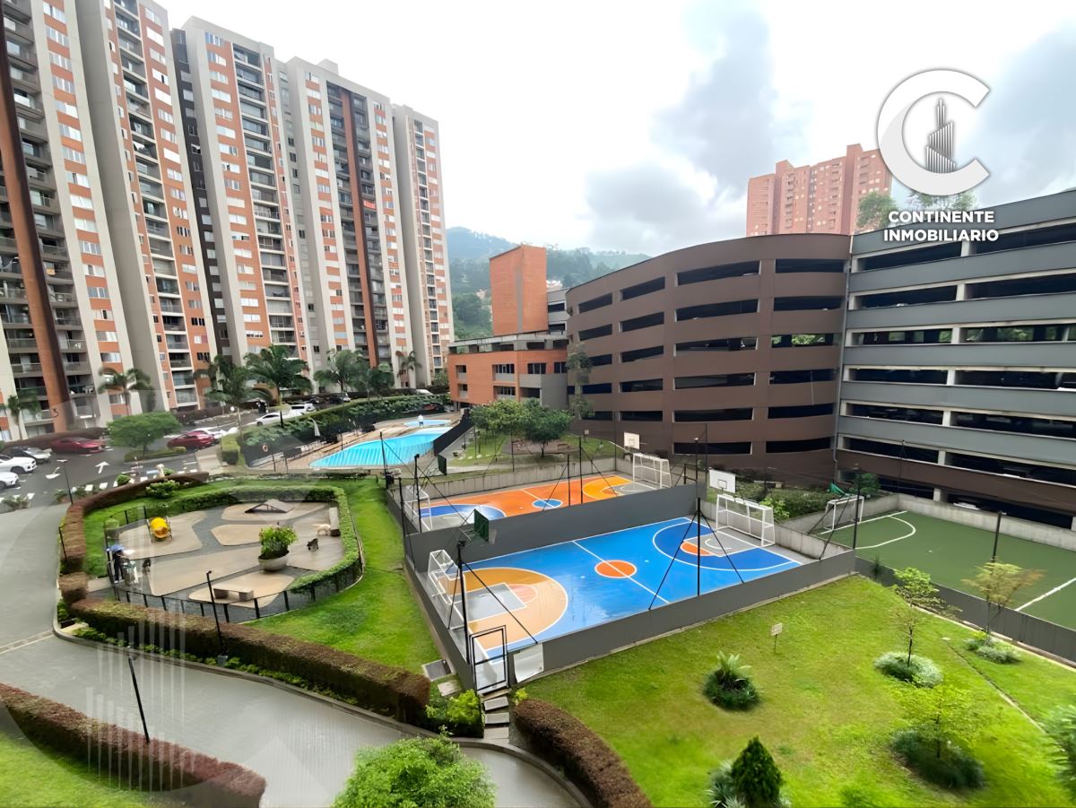 Miniatura {{@index}}