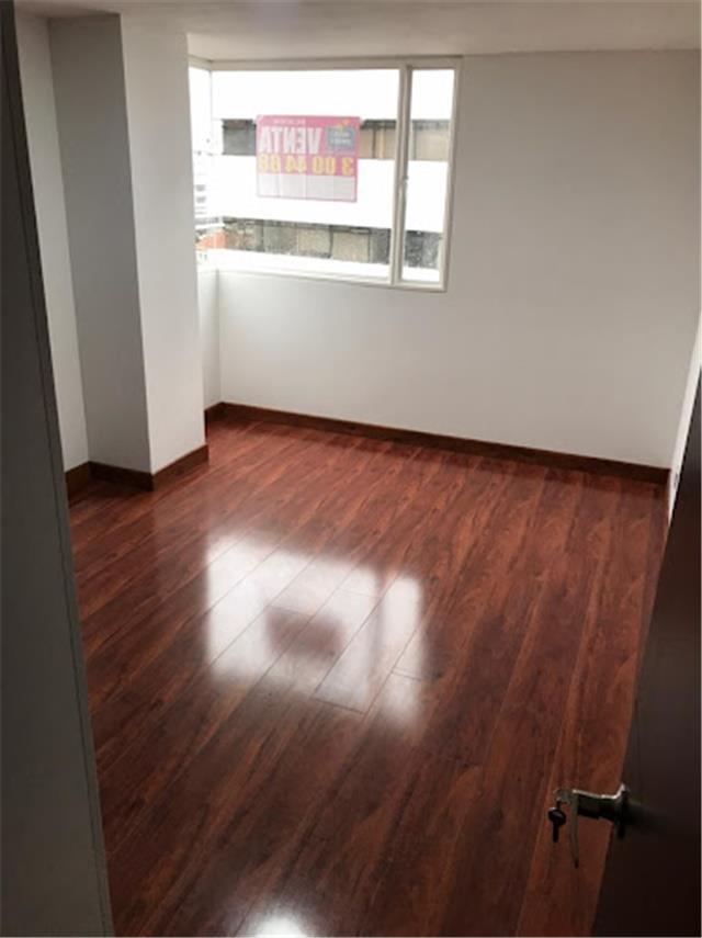 Miniatura {{@index}}