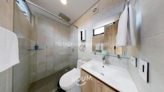 Miniatura {{@index}}