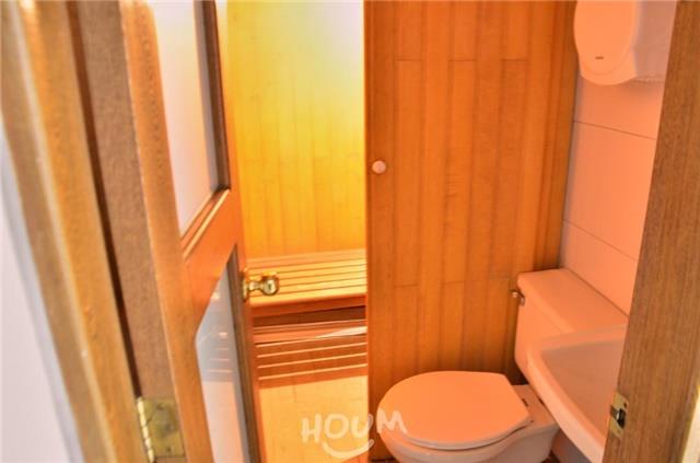 Miniatura {{@index}}