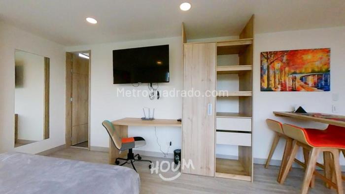 Miniatura {{@index}}