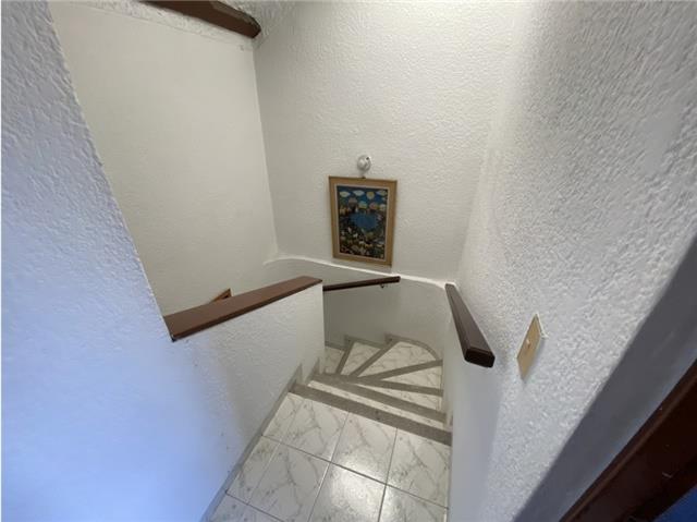 Miniatura {{@index}}