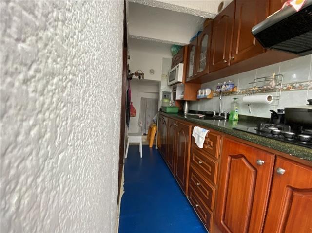 Miniatura {{@index}}