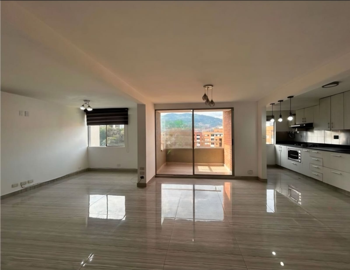 APARTAMENTO en LAURELES