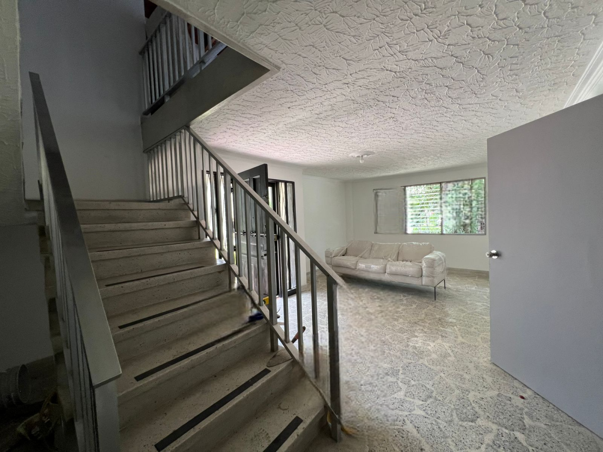 CASA VIVIENDA en LAURELES