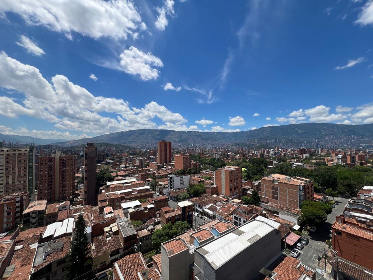 APARTAESTUDIO en BARRIO CRISTOBAL