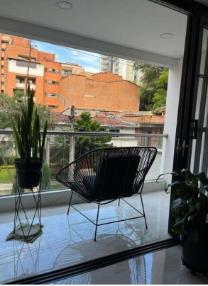 APARTAMENTO en LAURELES