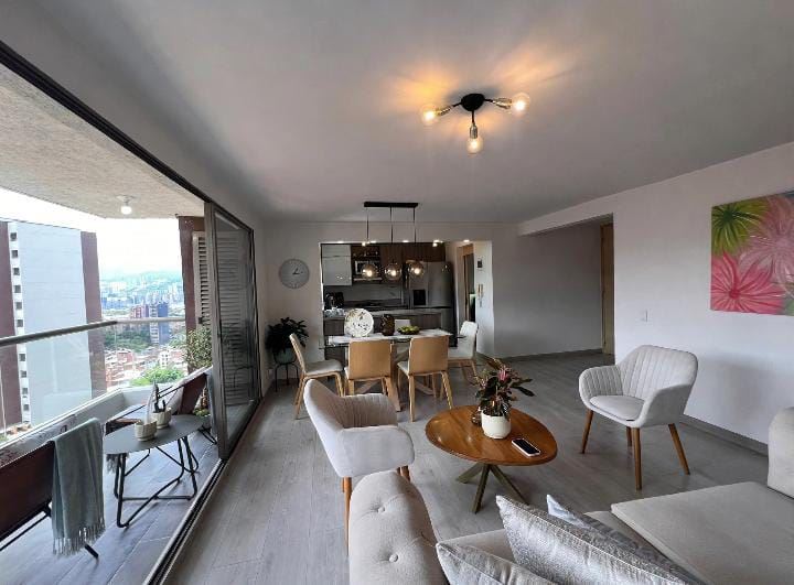 APARTAMENTO en LOMA DE LOS BERNAL