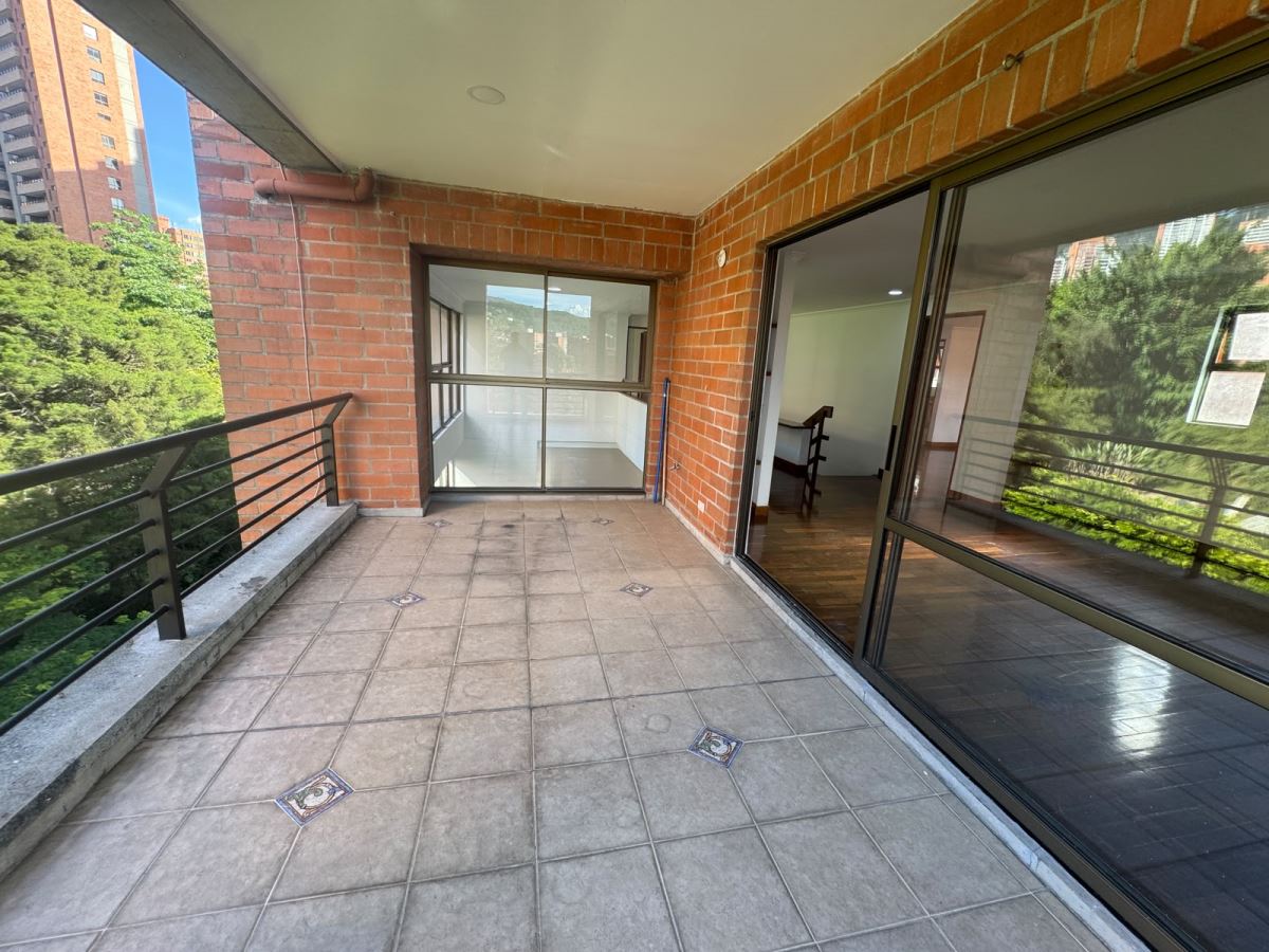 APARTAMENTO en EL TESORO