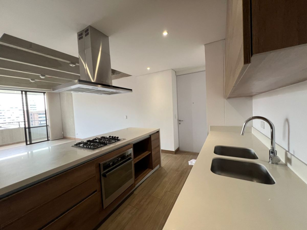 APARTAMENTO en EL POBLADO