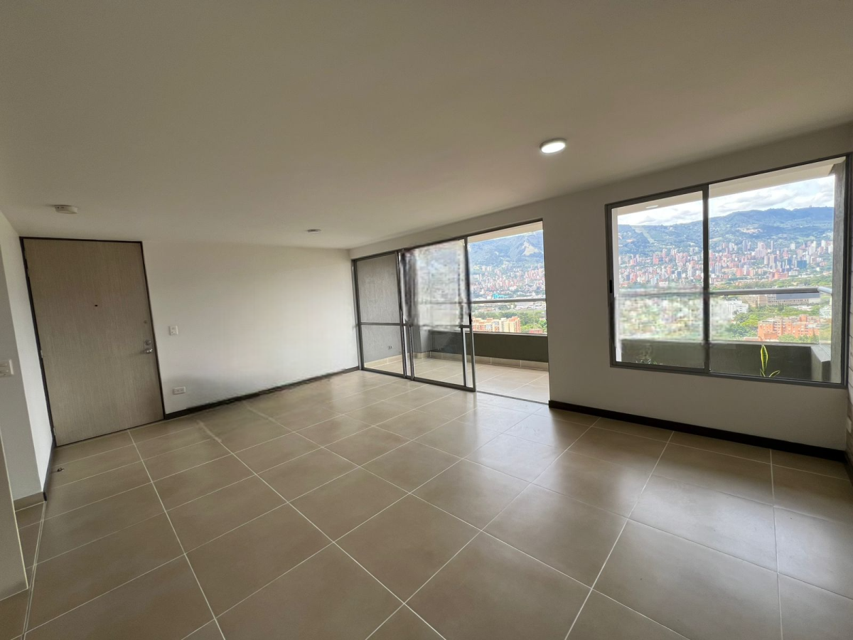 APARTAMENTO en LOMA DE LOS BERNAL