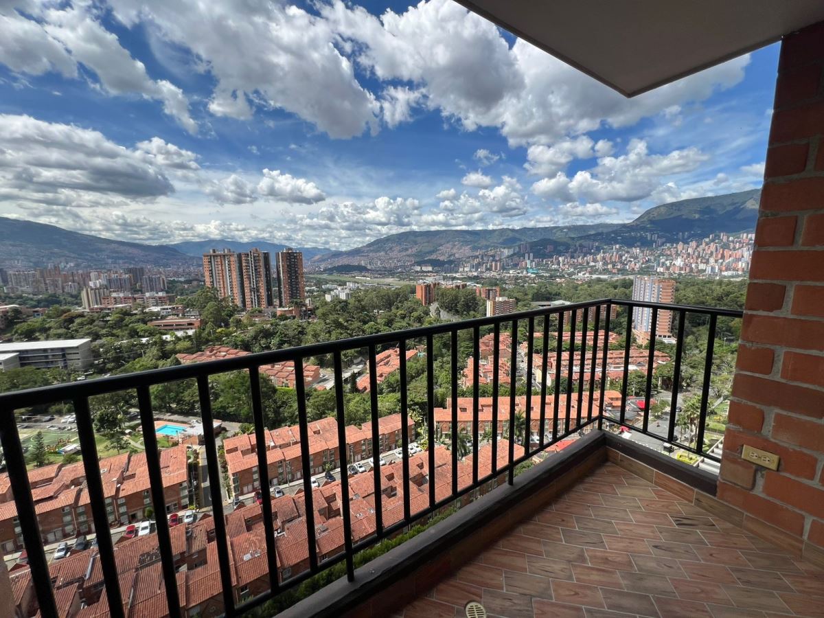 APARTAMENTO en Rodeo Alto