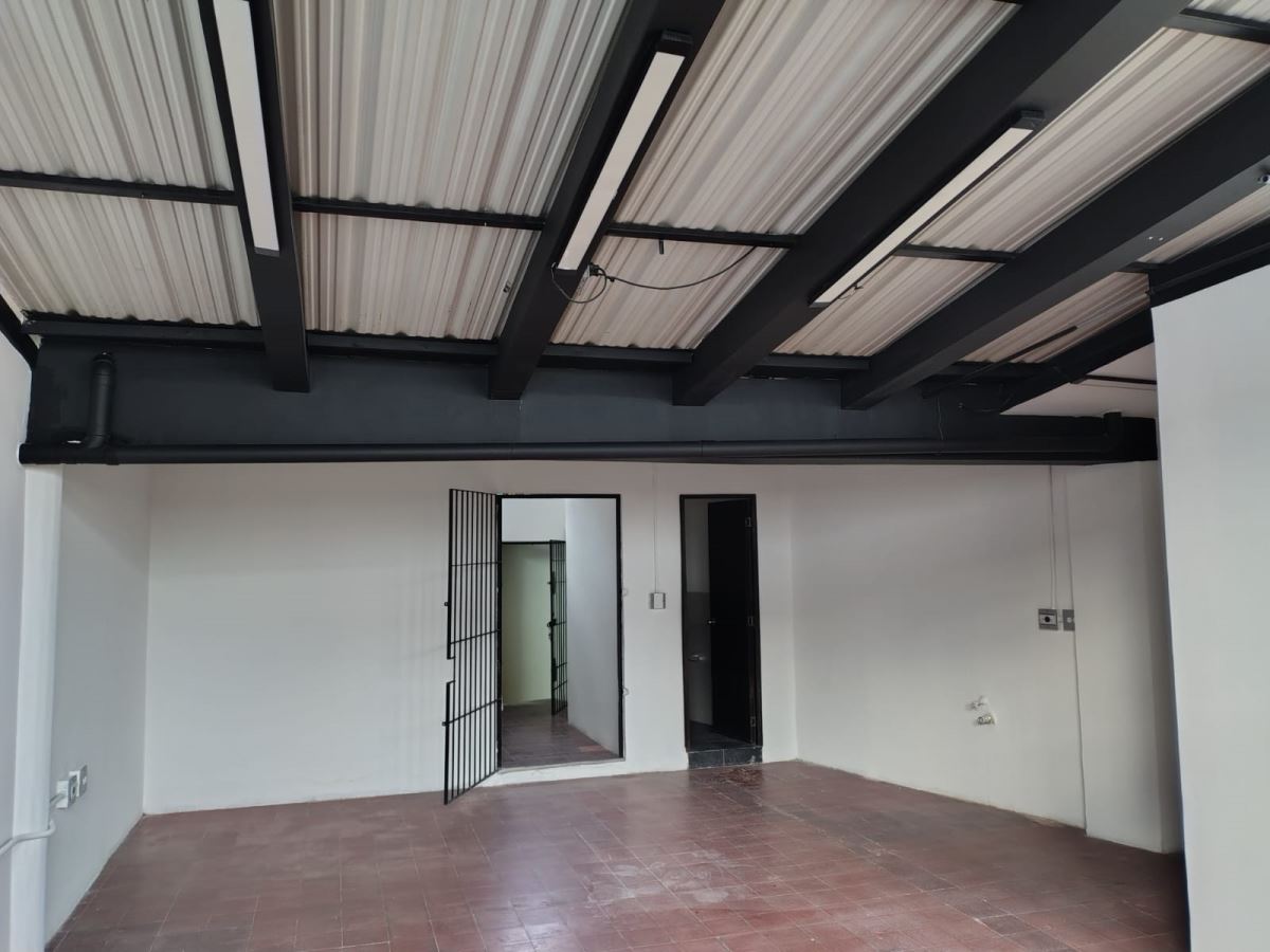 BODEGA en PERPETUO SOCORRO