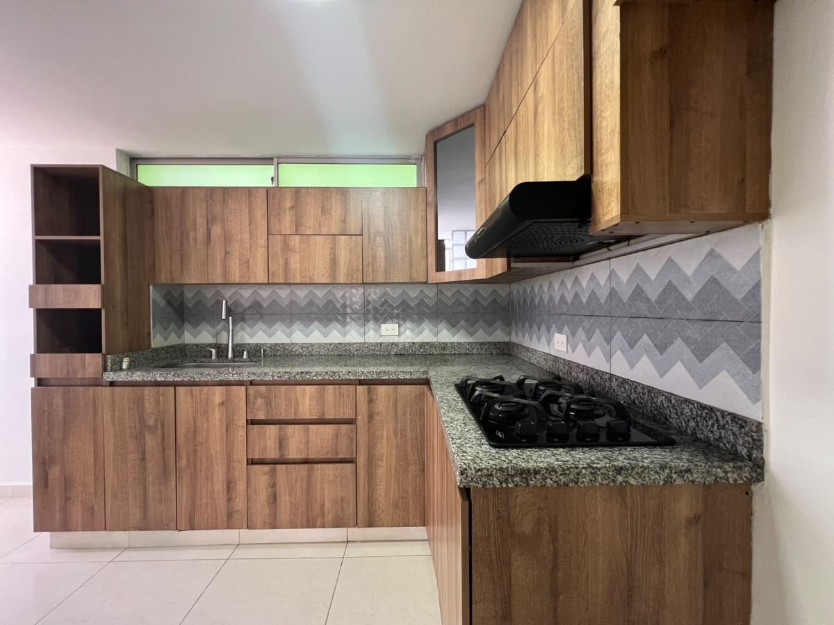 APARTAMENTO en CONQUISTADORES