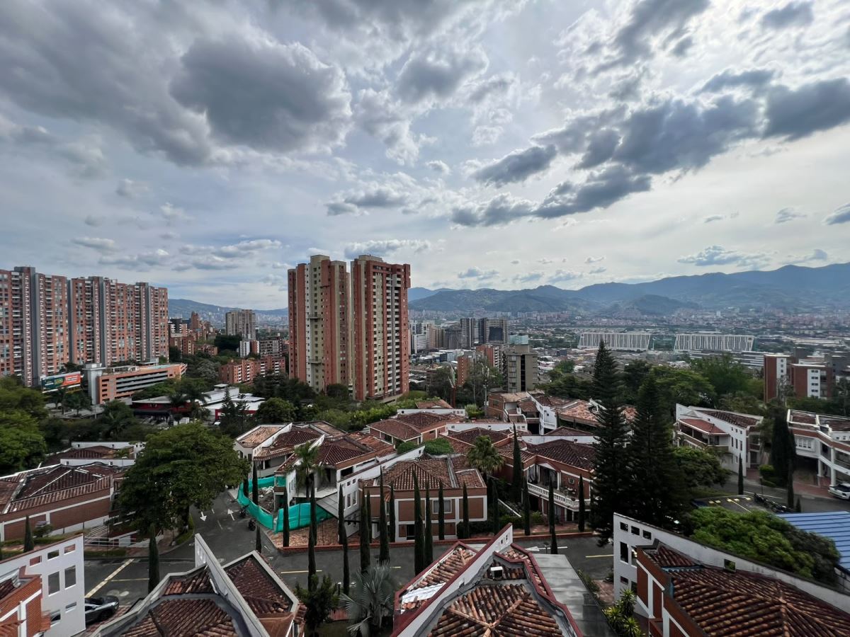 APARTAMENTO en LOMA DEL INDIO