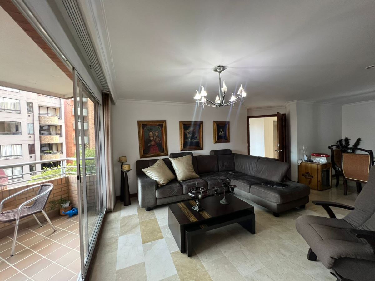 APARTAMENTO en LAS ACASIAS