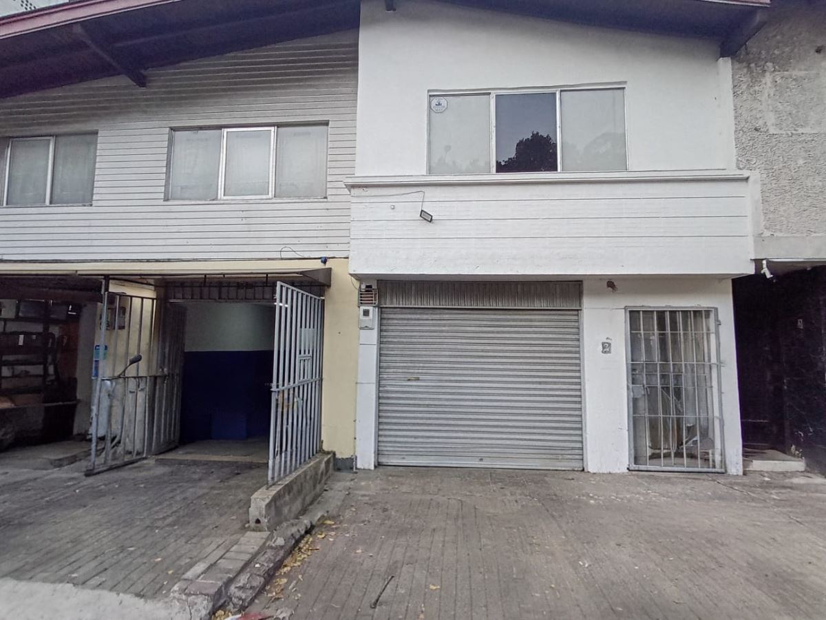 CASA VIVIENDA en CONQUISTADORES