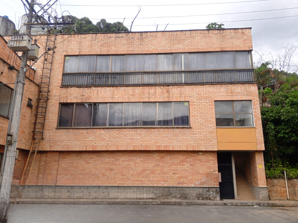 BODEGA en La Tablaza