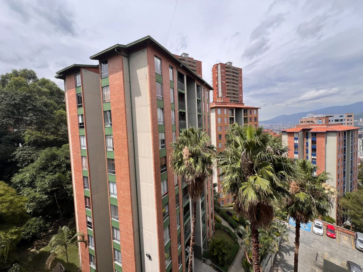 APARTAMENTO en LOMA DEL INDIO